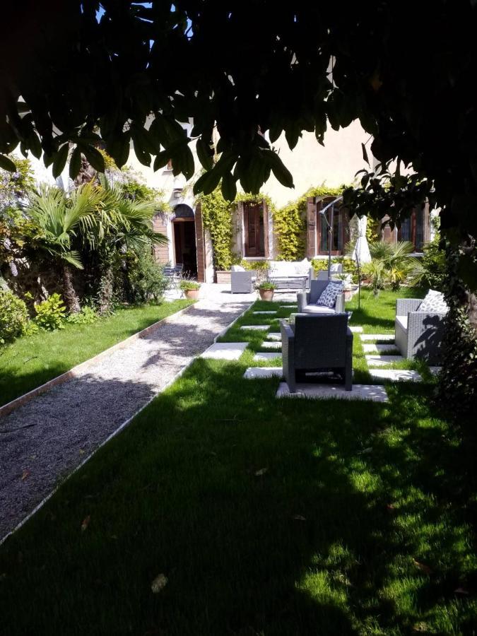 Residenza La Dimora Imperfetta Hotel Salionze ภายนอก รูปภาพ