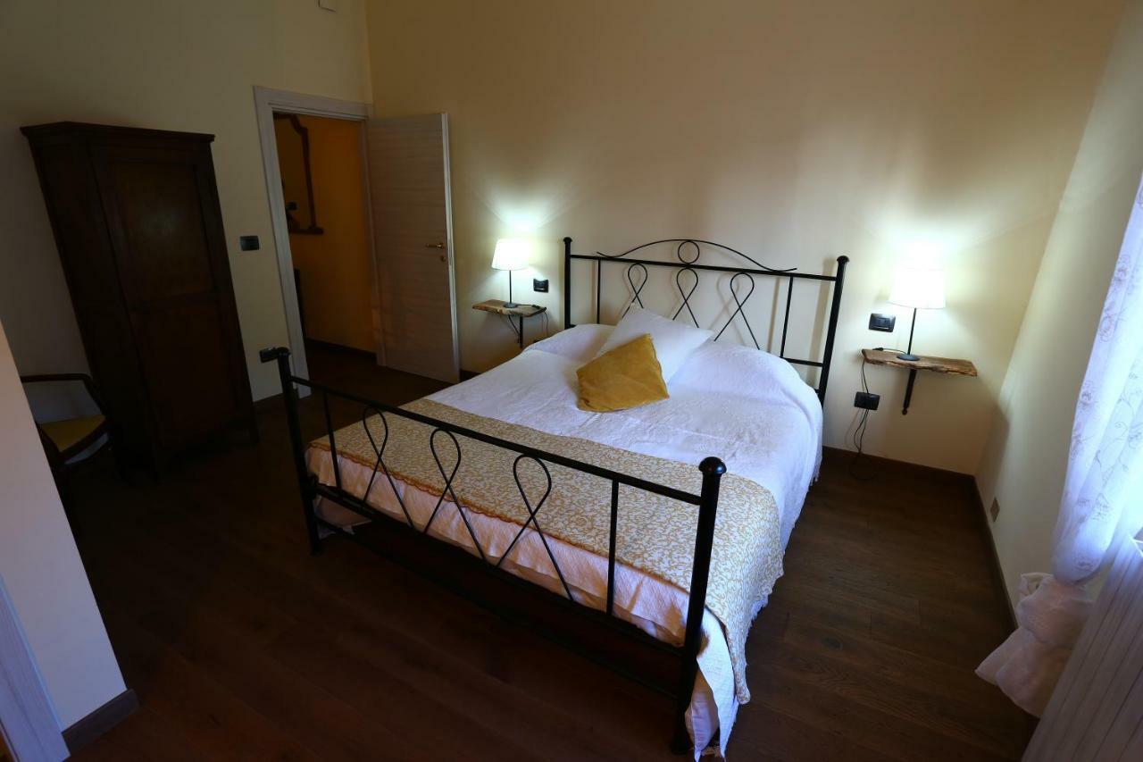 Residenza La Dimora Imperfetta Hotel Salionze ภายนอก รูปภาพ